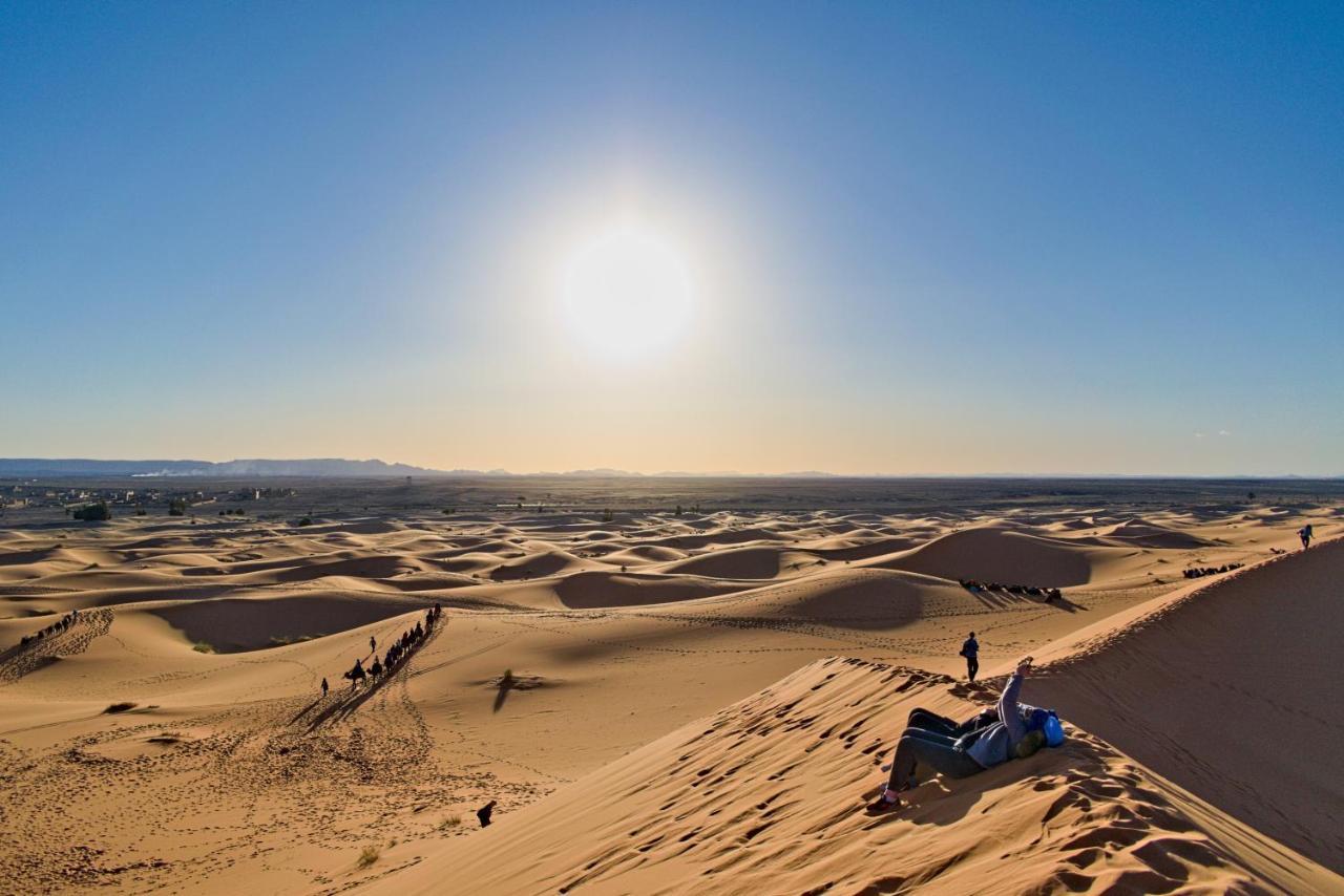 Nasser Palace Hotel & Bivouacs Hassilabied Екстериор снимка