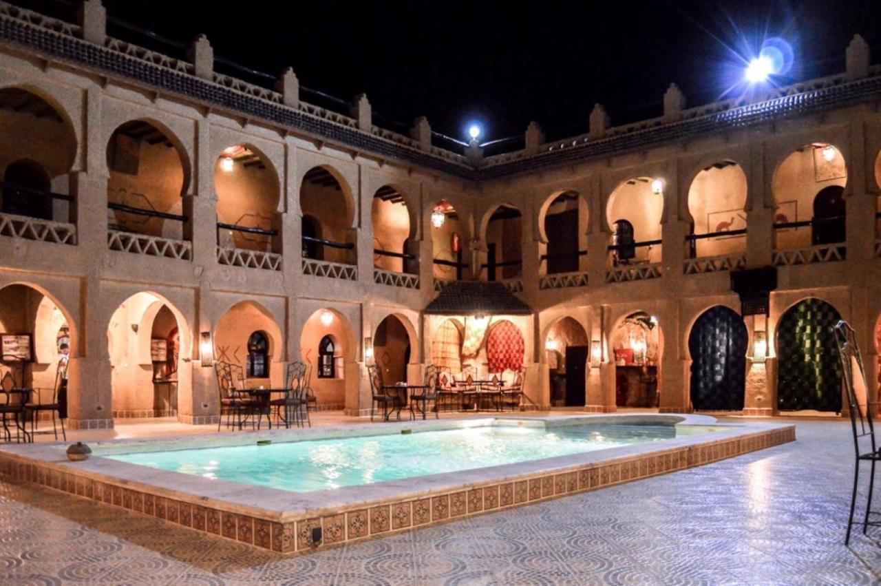 Nasser Palace Hotel & Bivouacs Hassilabied Екстериор снимка